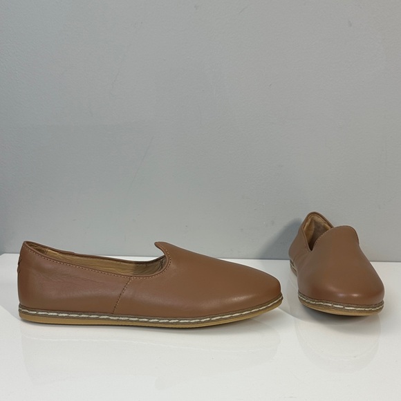 Charix Shoes - NWOB Charix Camel Leather Loafers Made in Turkey Memory Foam Insoles Size EU 41
